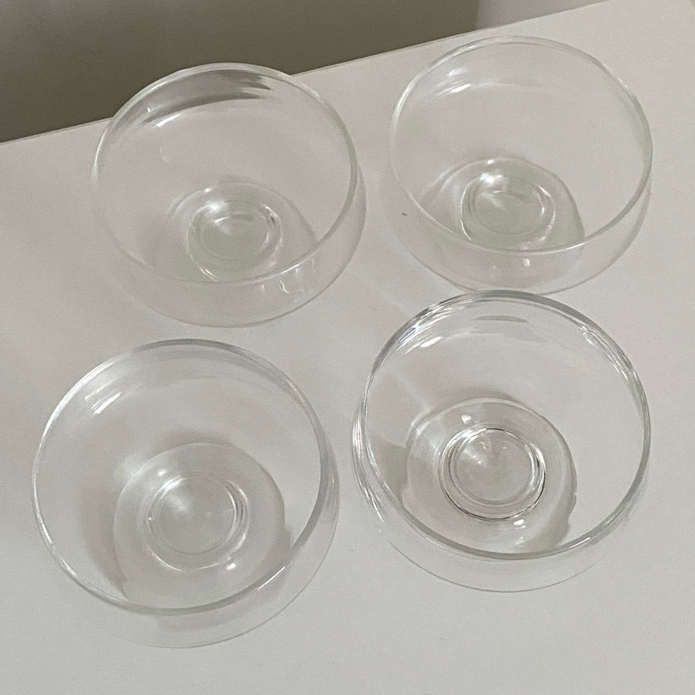 4 Vintage icecream/dessert bowls
